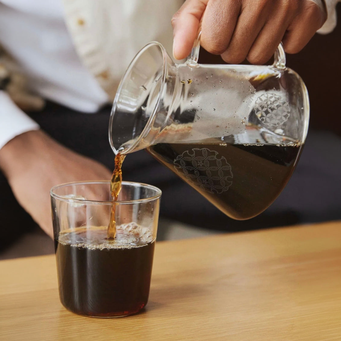 "AYA" COFFEE GLASS SERVER SHIPPOU PATTERN 600ml