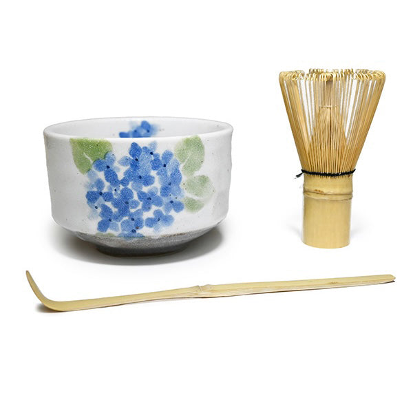 MATCHA BOWL SET  WHITE/BLUE FLORAL 14oz